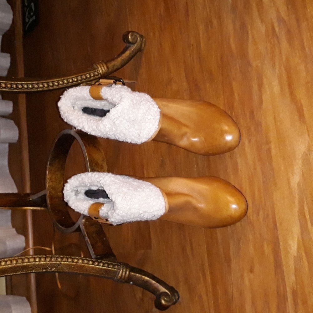 Dolce Vita booties